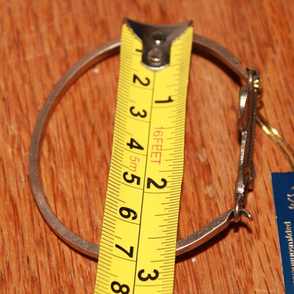 Niquea.D Initial Metal Bracelet - Picture 5 of 5